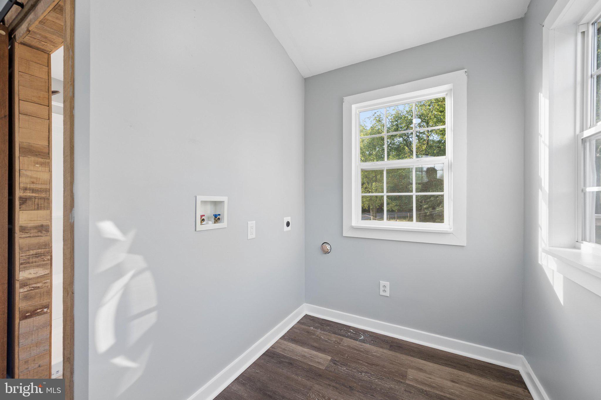 3800 Fringer Road Taneytown, MD 21787 - Photo 26 of 81 Laundry Room