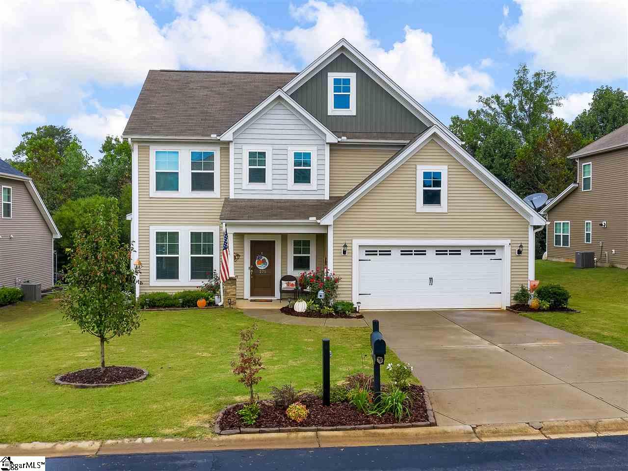 279 Castleton Circle Boiling Springs, SC 29316 - Photo 1 of 36
