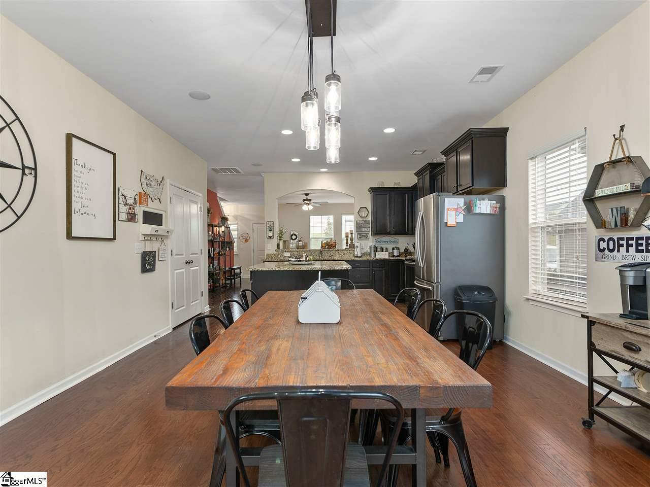 279 Castleton Circle Boiling Springs, SC 29316 - Photo 15 of 36