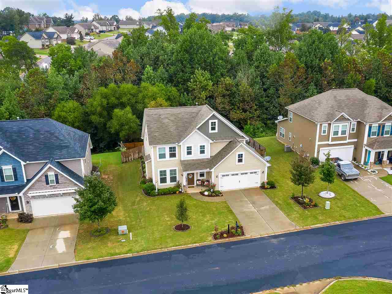 279 Castleton Circle Boiling Springs, SC 29316 - Photo 3 of 36