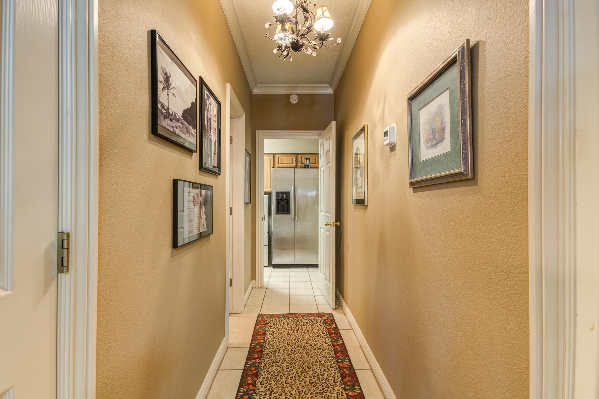 30 West Lakeshore Drive Ransom Canyon, TX 79366 - Photo 25 of 59 a very nice looking hallway with a flower pot