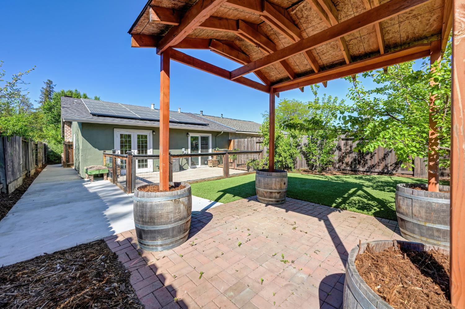 2806 Ganges Avenue Davis, CA 95616 - Photo 19 of 22