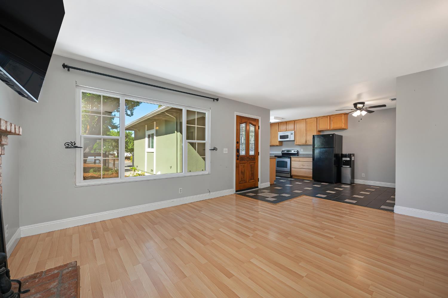 2806 Ganges Avenue Davis, CA 95616 - Photo 5 of 22