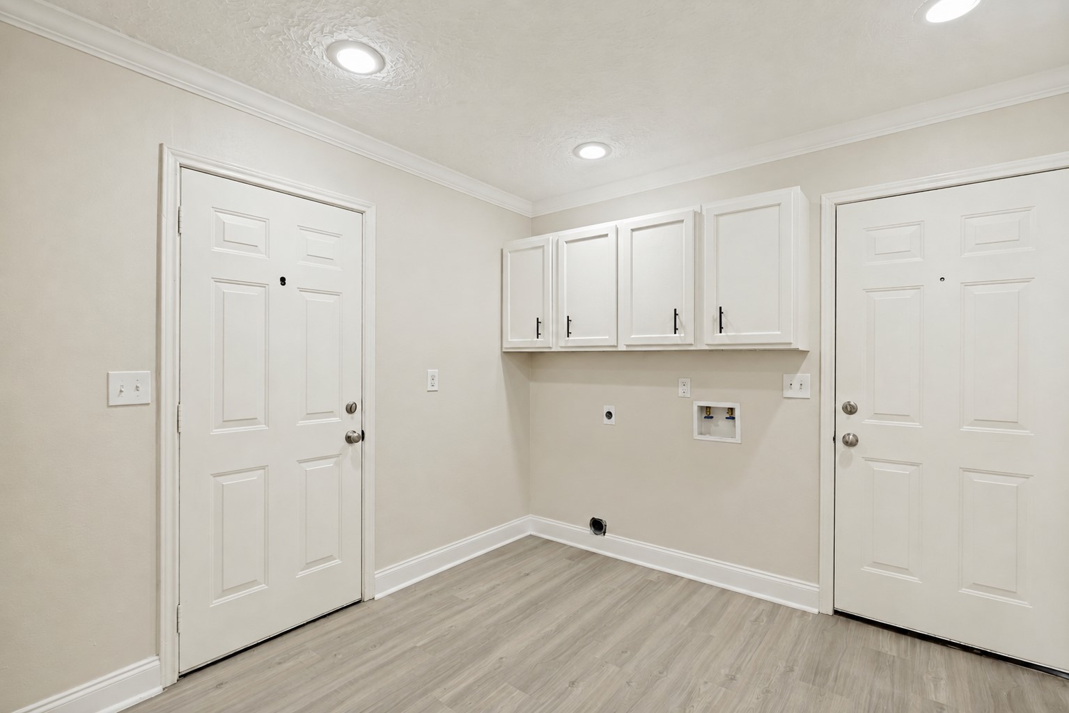 9110 Godstone Lane Spring, TX 77379 - Photo 19 of 24 9110 Godstone Lane - Laundry Room