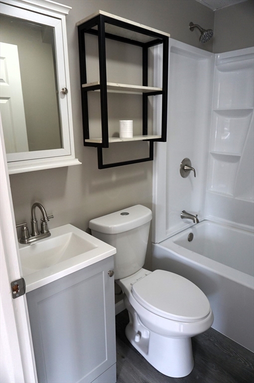 71 West Main Street Ayer, MA 01432 - Photo 9 of 13