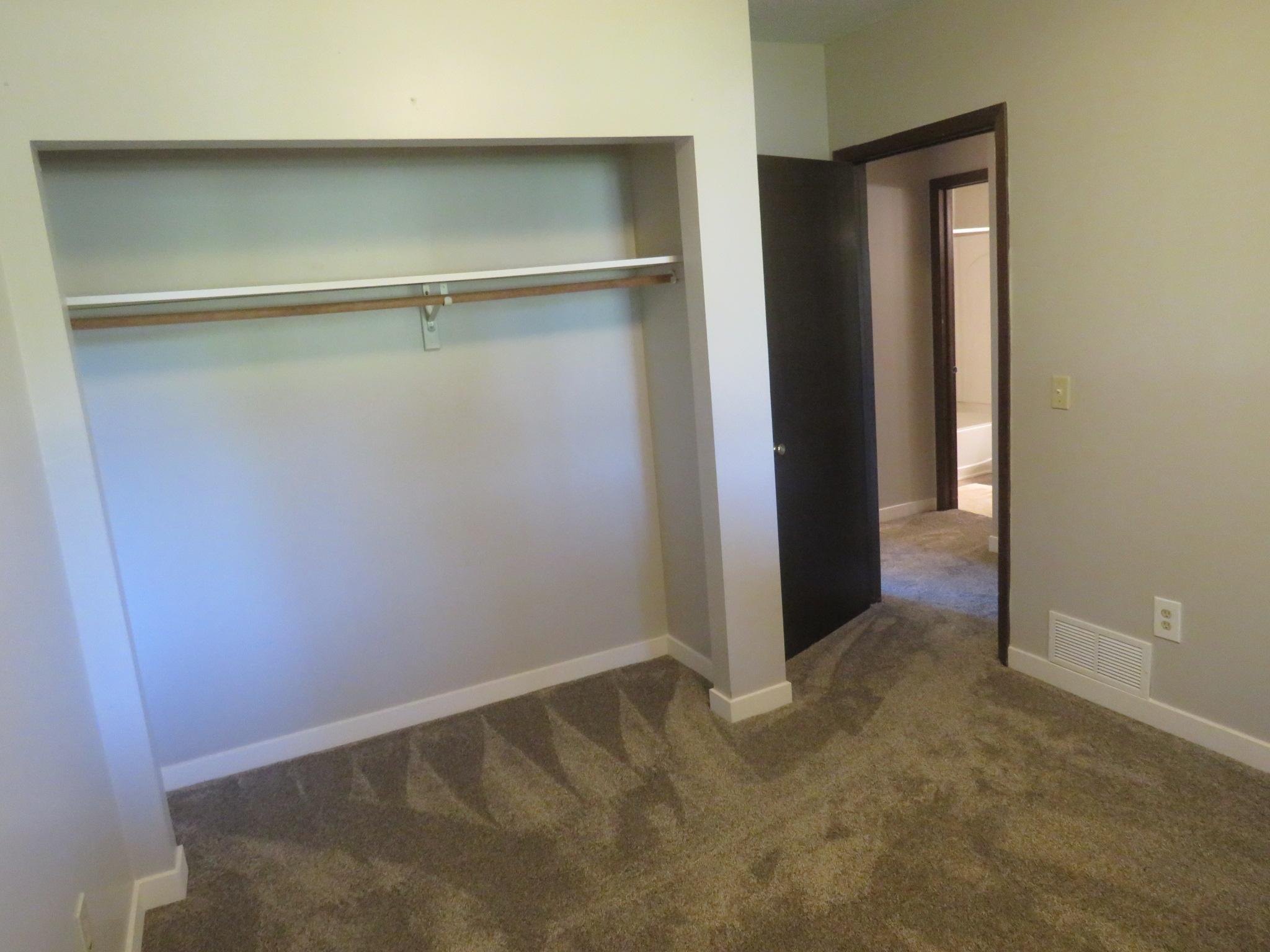 410 19th Street South Benson, MN 56215 - Photo 19 of 35