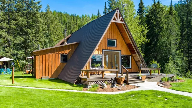 $454,500 | 1720 State Rte 20, Colville, WA 99114