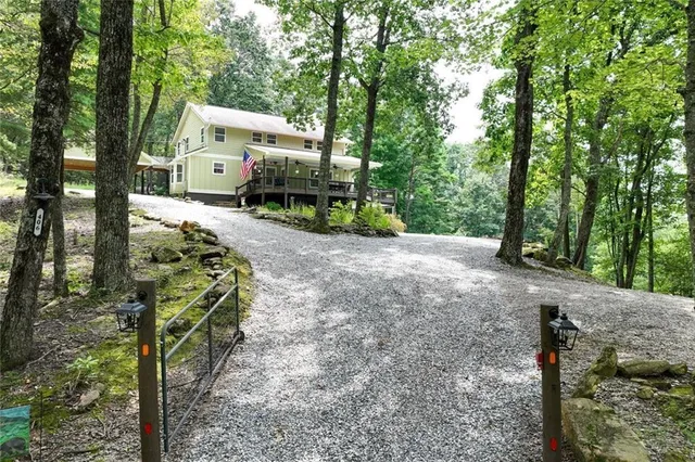 $895,000 | 406 Yonah Mountain Road, Cleveland, GA 30528