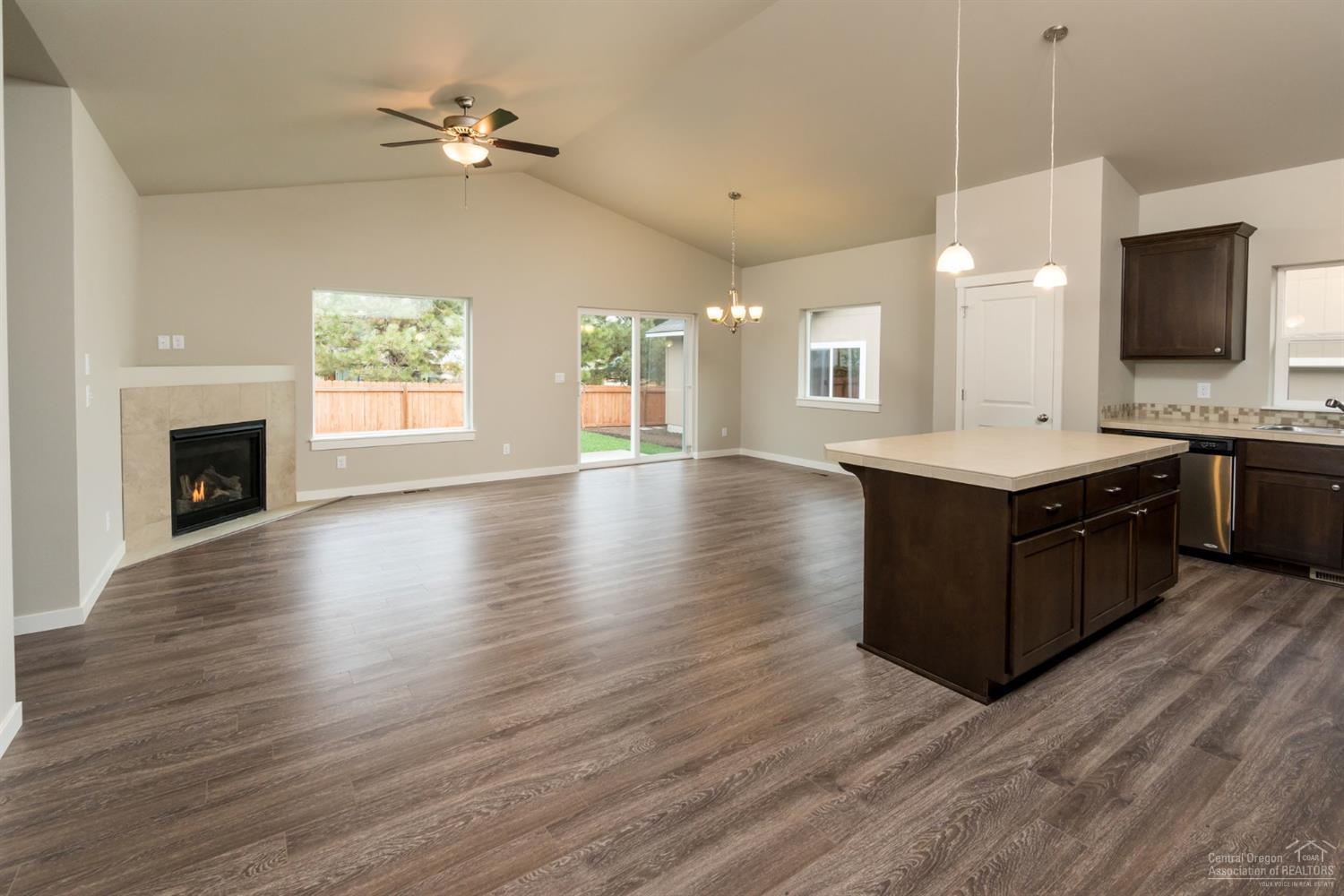 63308 Vogt Road Bend, OR 97701 - Photo 3 of 14 Additional Photo