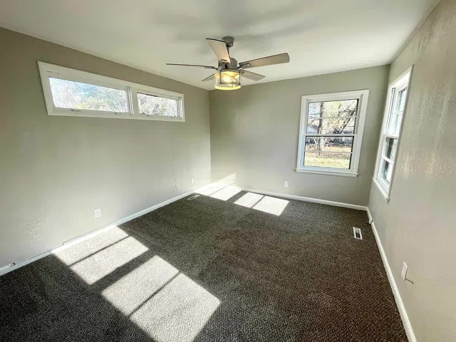 $129,900 | 1562 Floberta Street, Wichita, KS 67208