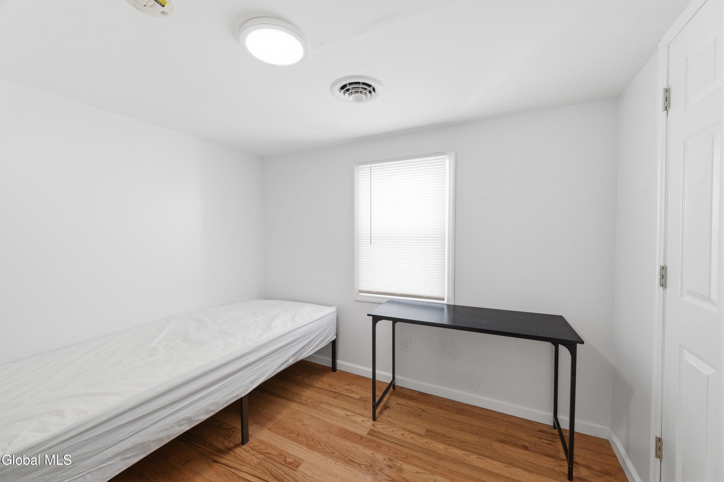 86 14th Street Troy, NY 12180 - Photo 9 of 26 22-86_14th_Street_022