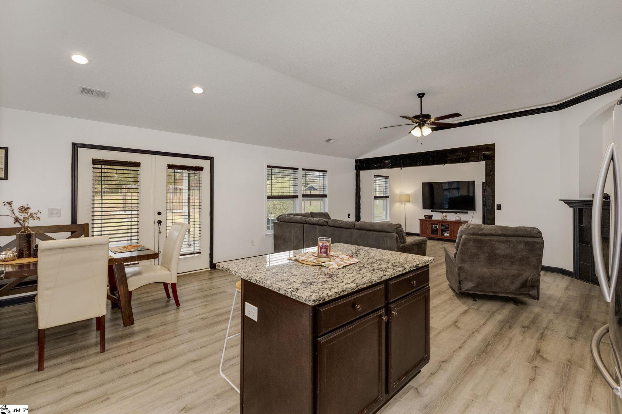 220 Bertha Burns Road Inman, SC 29349 - Photo 5 of 23