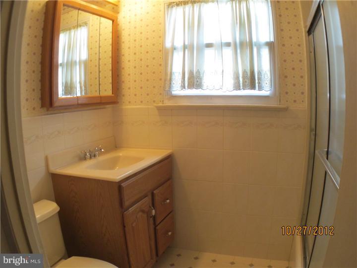 3435 Holyoke Road Philadelphia, PA 19114 - Photo 14 of 15 Gallery Image 14