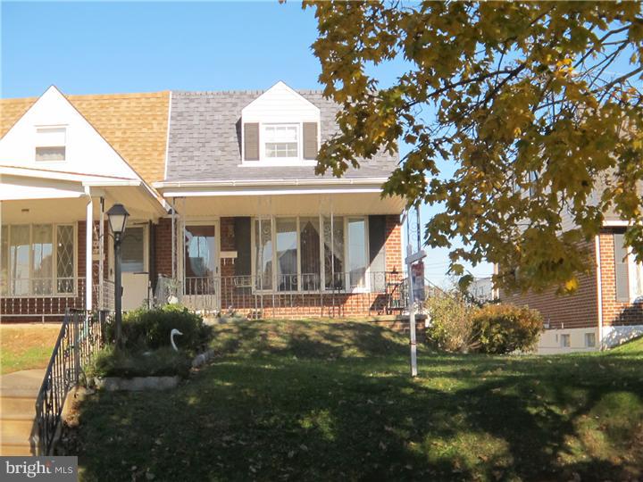 3435 Holyoke Road Philadelphia, PA 19114 - Photo 3 of 15 Gallery Image 3