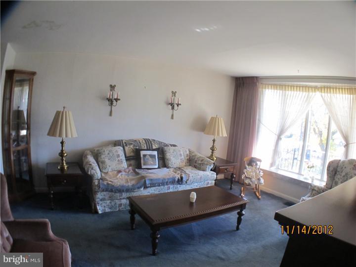 3435 Holyoke Road Philadelphia, PA 19114 - Photo 5 of 15 Gallery Image 5