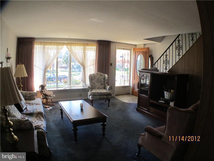 3435 Holyoke Road Philadelphia, PA 19114 - Photo 6 of 15 Gallery Image 6