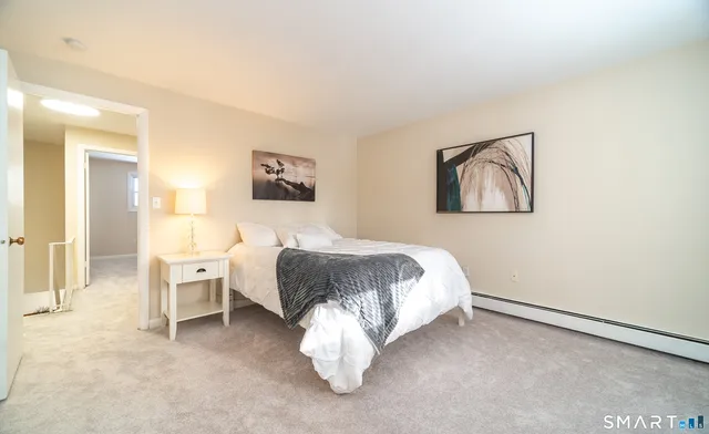 $207,000 | 177 Moylan Court, Unit 177, Newington, CT 06111