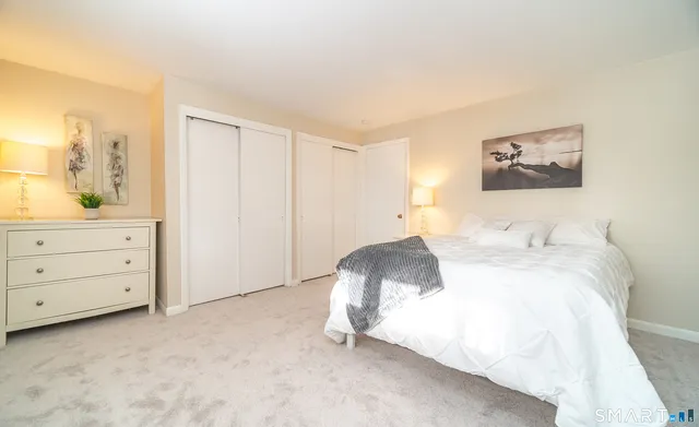 $207,000 | 177 Moylan Court, Unit 177, Newington, CT 06111