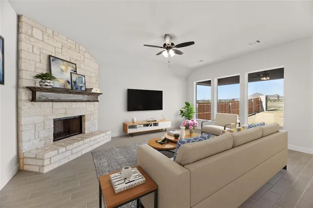 $489,900 | 3841 Eagles Bluff Road, Midlothian, TX 76065