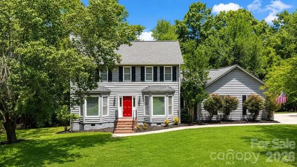 $460,000 | 25012 Molokai Drive, Fort Mill, SC 29708