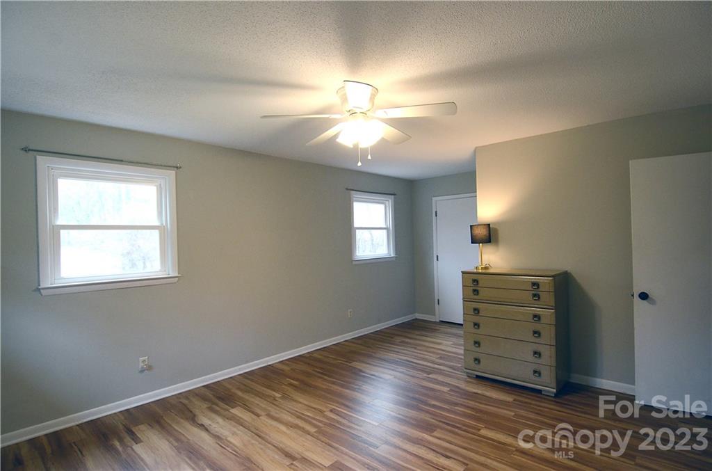 1703 Honeycutt Road Marion, NC 28752 - Photo 24 of 32 Gallery Image 24