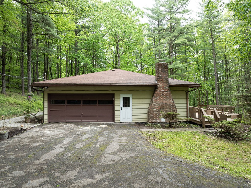 75 Noyes Road Vestal, NY 13850 - Photo 35 of 36 Gallery Image 35