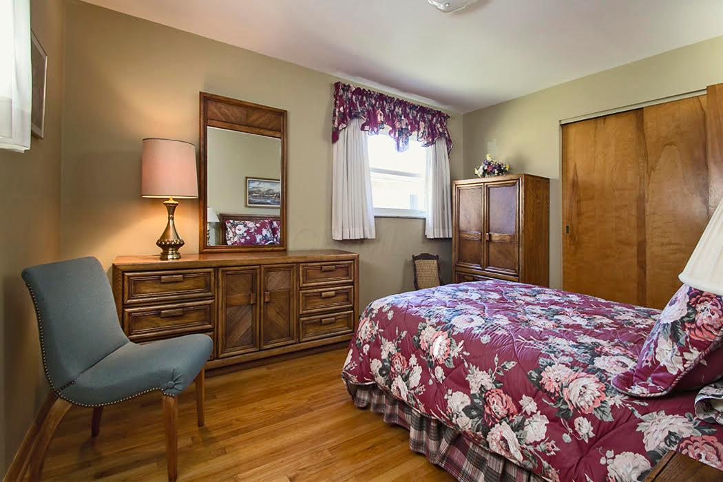 1091 Bernhard Road Columbus, OH 43227 - Photo 10 of 16 Gallery Image 10