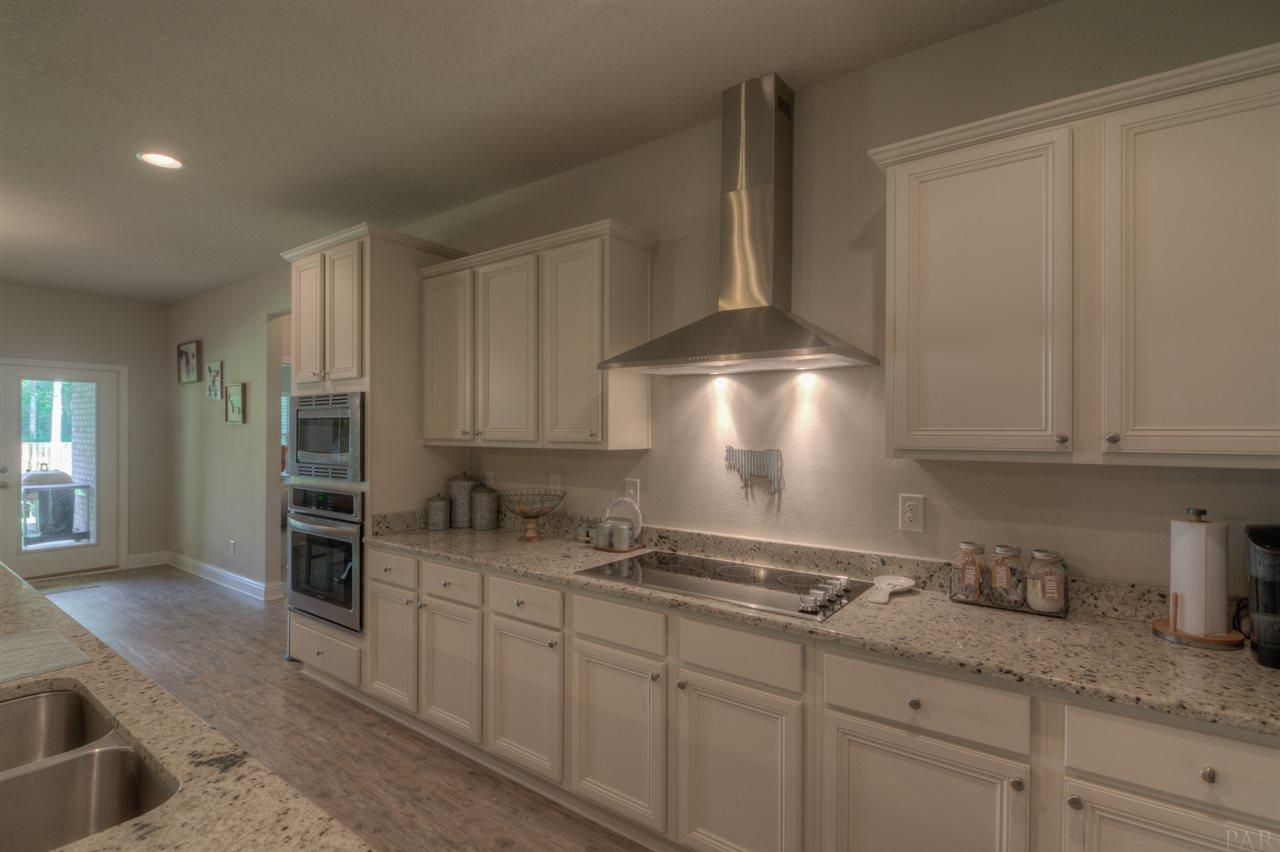 296 Nowak Road Cantonment, FL 32533 - Photo 15 of 31 Gallery Image 15