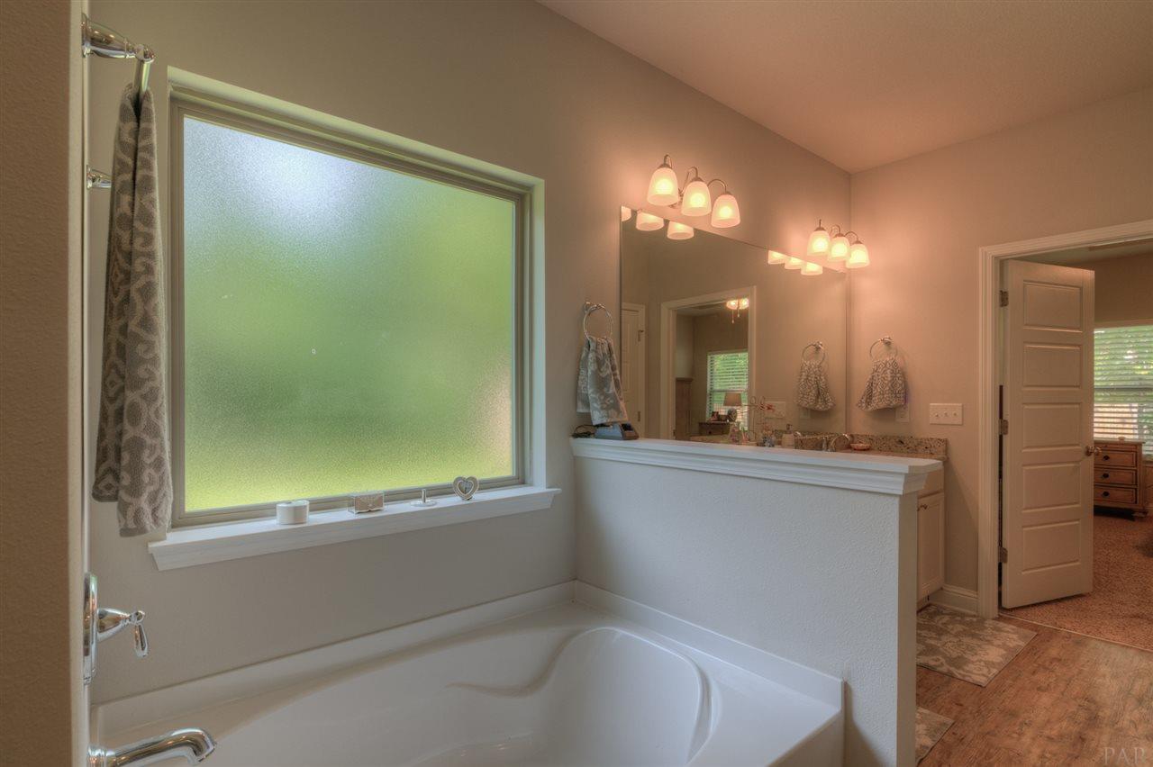 296 Nowak Road Cantonment, FL 32533 - Photo 21 of 31 Gallery Image 21