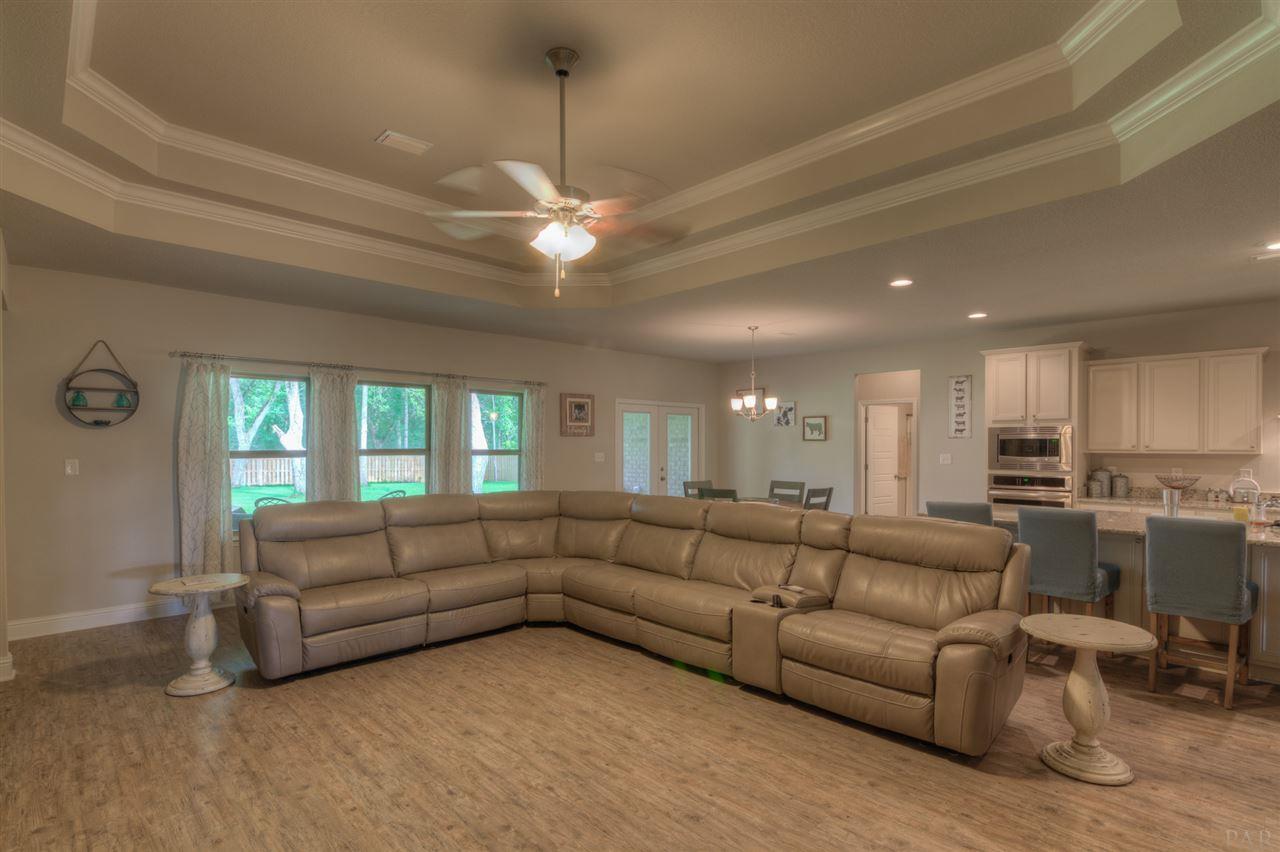 296 Nowak Road Cantonment, FL 32533 - Photo 8 of 31 Gallery Image 8
