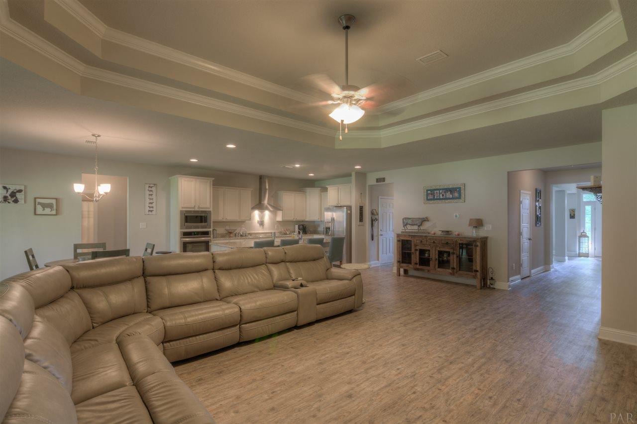 296 Nowak Road Cantonment, FL 32533 - Photo 9 of 31 Gallery Image 9