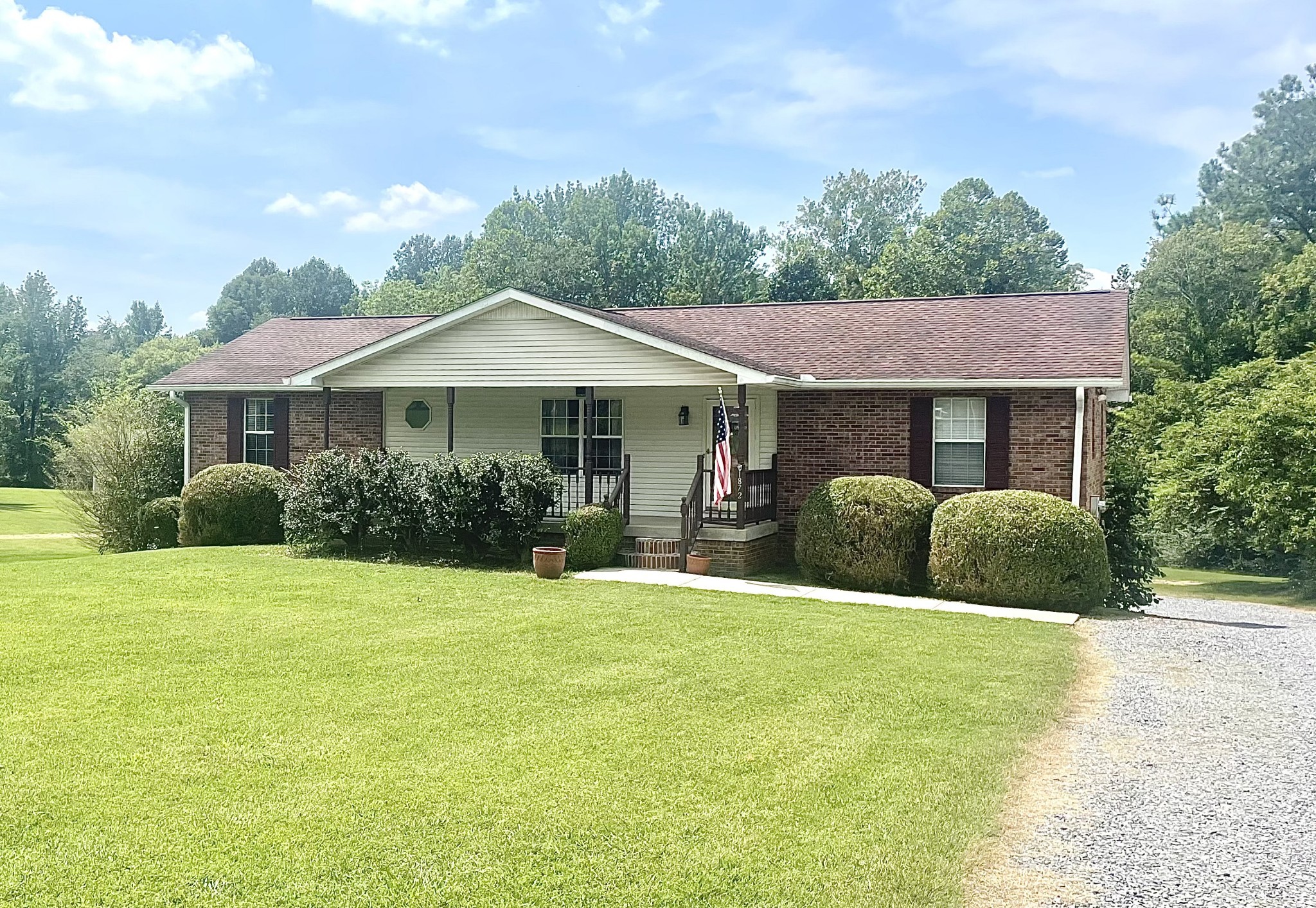 1872 Lake Road Greenbrier, TN 37073 - Photo 1 of 37 Gallery Image 1