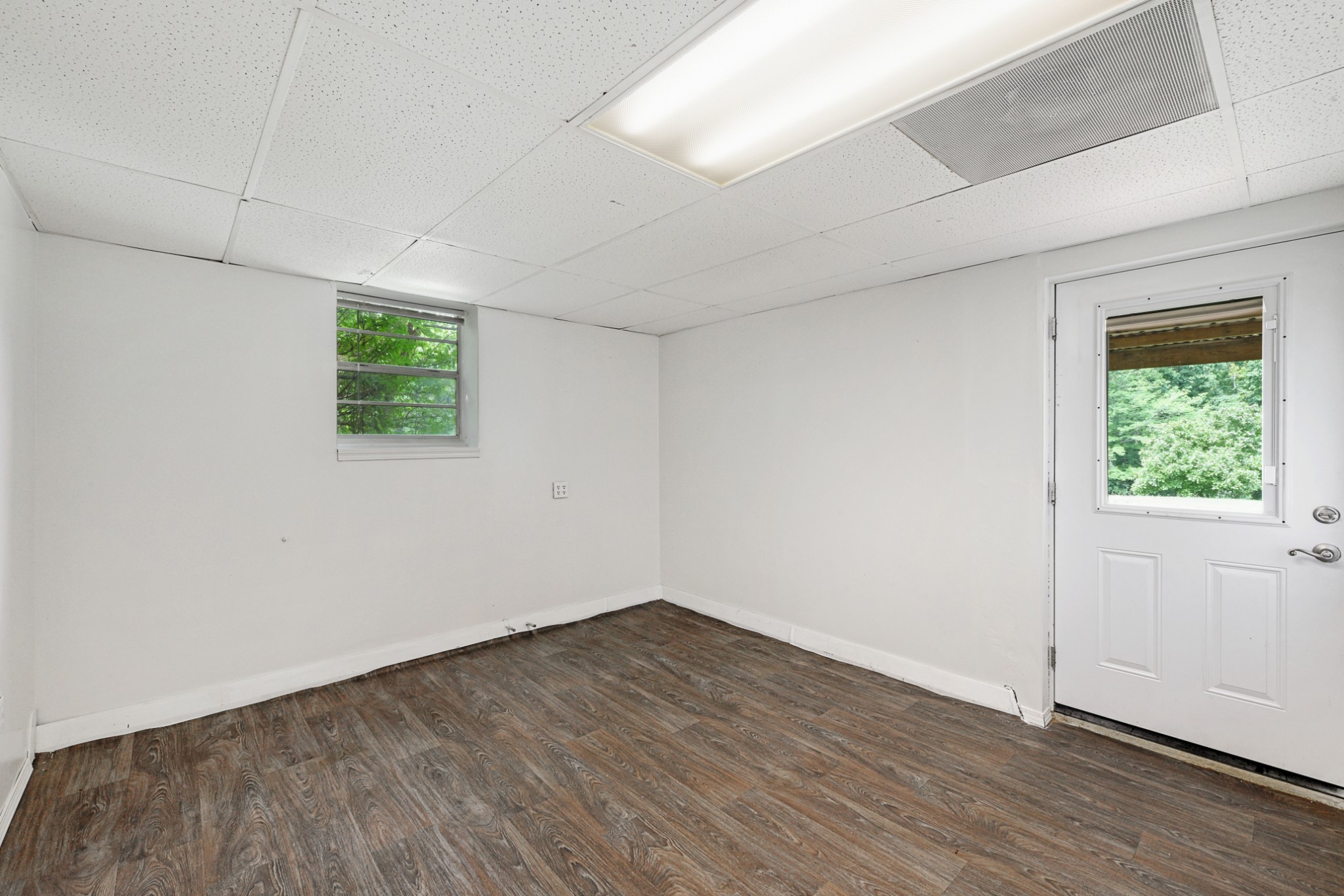 1872 Lake Road Greenbrier, TN 37073 - Photo 32 of 37 Gallery Image 32