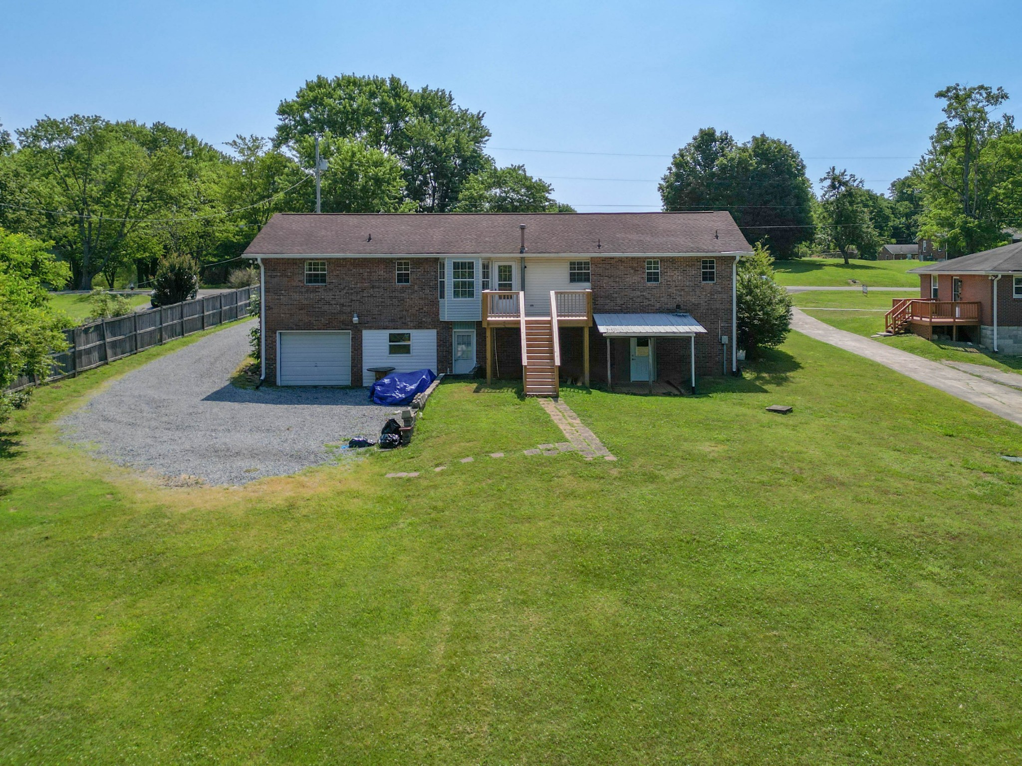 1872 Lake Road Greenbrier, TN 37073 - Photo 9 of 37 Gallery Image 9