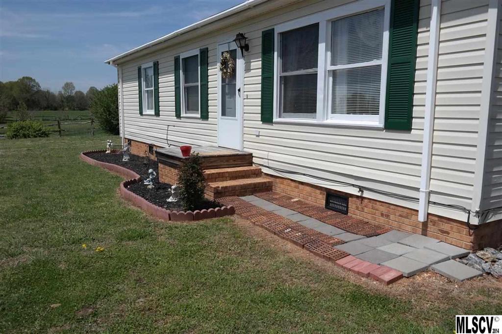 3152 Water Plant Road Maiden, NC 28650 - Photo 2 of 23 Gallery Image 2