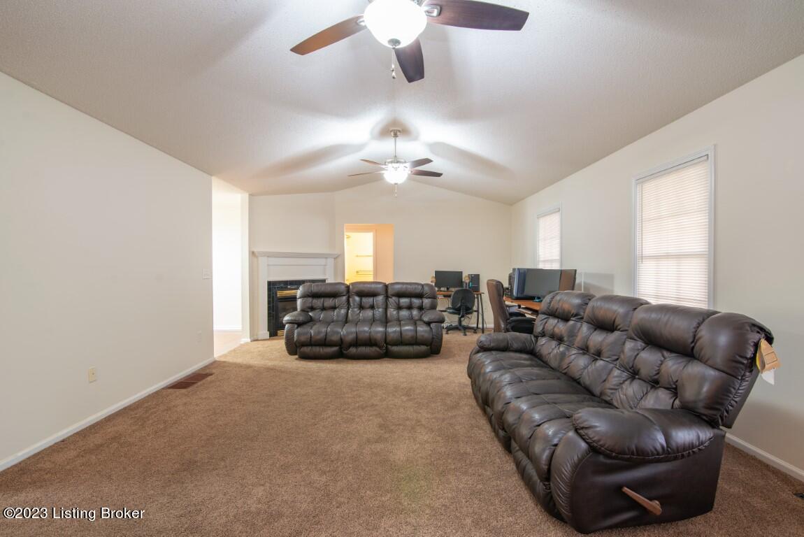 830 Rogersville Road Radcliff, KY 40160 - Photo 13 of 67 Rogersville Rd-12
