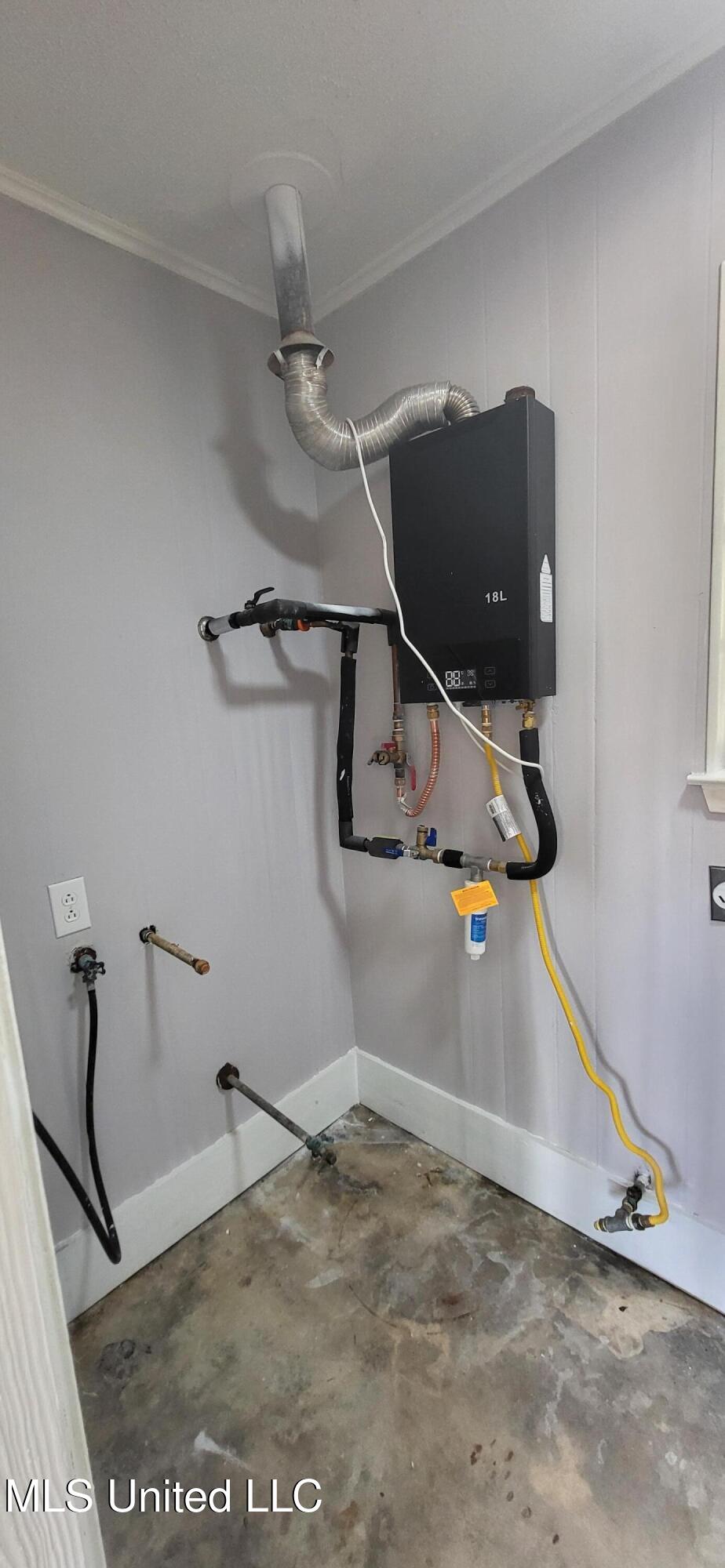 17184 Fenton Dedeaux Road Kiln, MS 39556 - Photo 10 of 13 20260210_091843