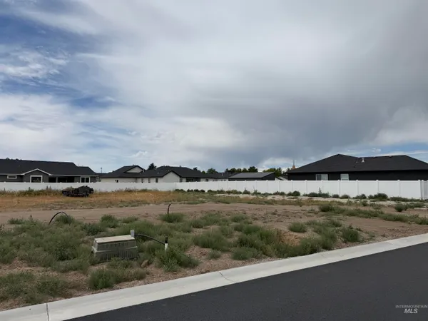 $79,800 | Tbd Russet Road, Rupert, ID 83350
