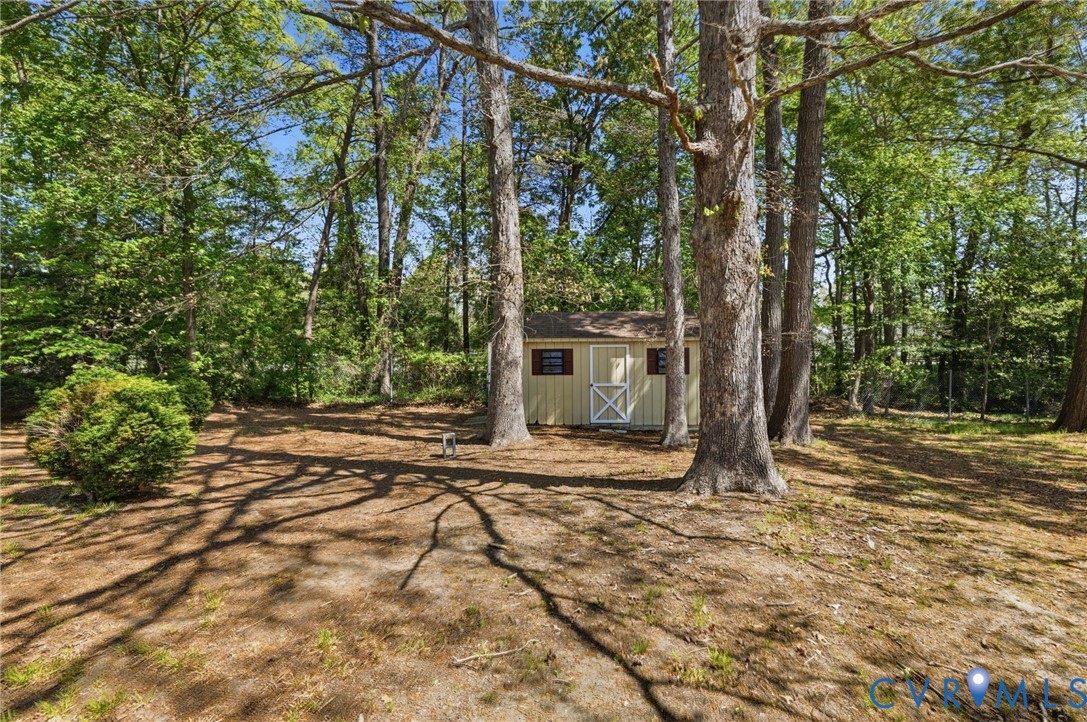 9526 Alfaree Road North Chesterfield, VA 23237 - Photo 27 of 28
