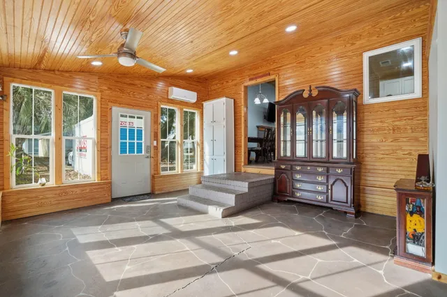 $345,000 | 939 Black Oak Road, Bonneau, SC 29431