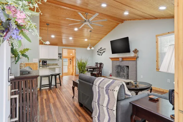 $345,000 | 939 Black Oak Road, Bonneau, SC 29431