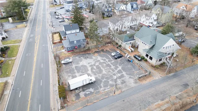 $1,200,000 | 19 Warwick Avenue, Cranston, RI 02905