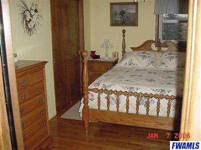 11504 Duglay Road Churubusco, IN 46723 - Photo 5 of 11 Gallery Image 5