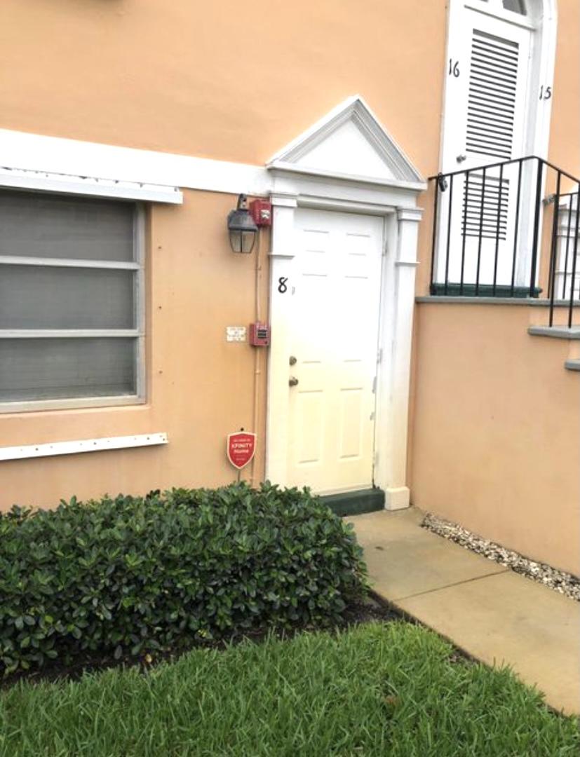 101 South Golfview Road, Unit 8 Lake Worth Beach, FL 33460 - Photo 7 of 14 aon8