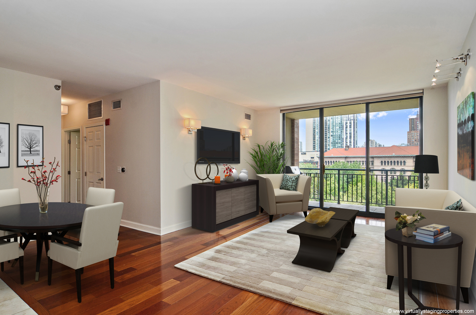 55 West Delaware Place, Unit 809 Chicago, IL 60610 - Photo 2 of 19