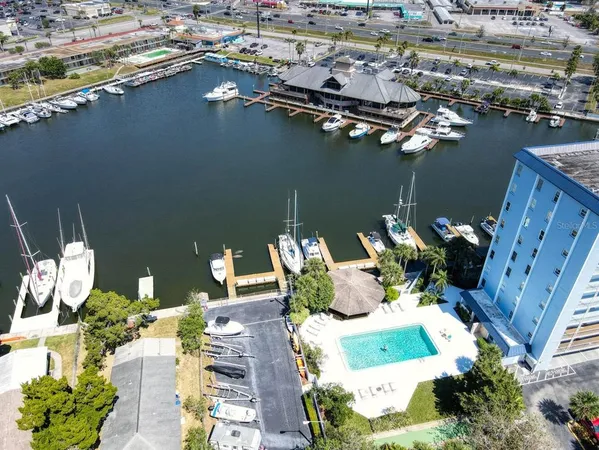 $1,700 | 4939 Floramar Terrace, Unit 912, New Port Richey, FL 34652