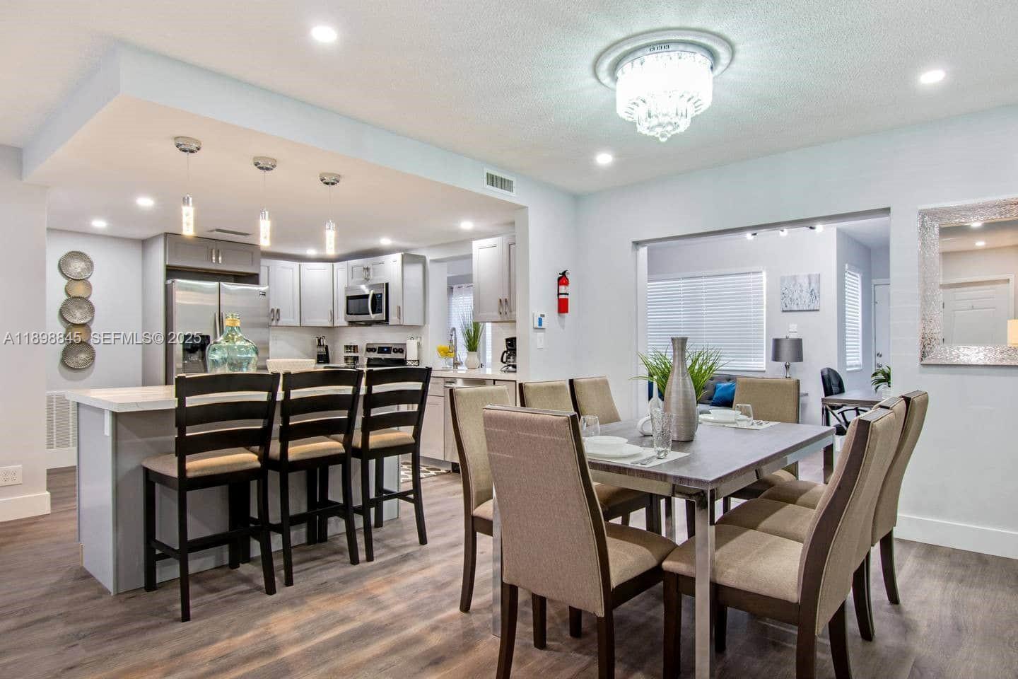 1305 Funston Street Hollywood, FL 33019 - Photo 37 of 93