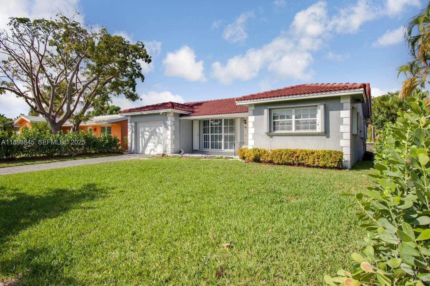 1305 Funston Street Hollywood, FL 33019 - Photo 48 of 93