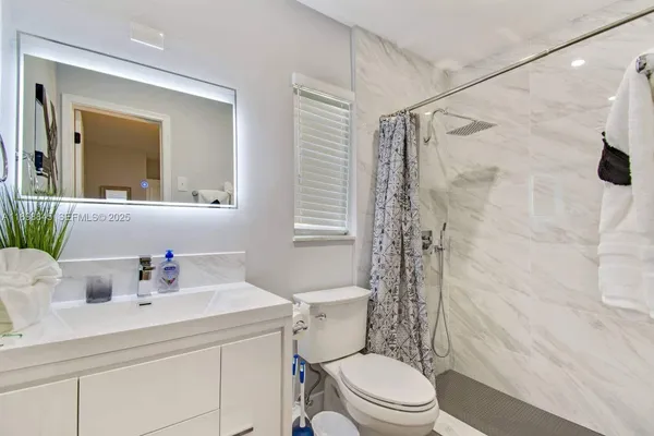 $6,995 | 1305 Funston Street, Hollywood, FL 33019