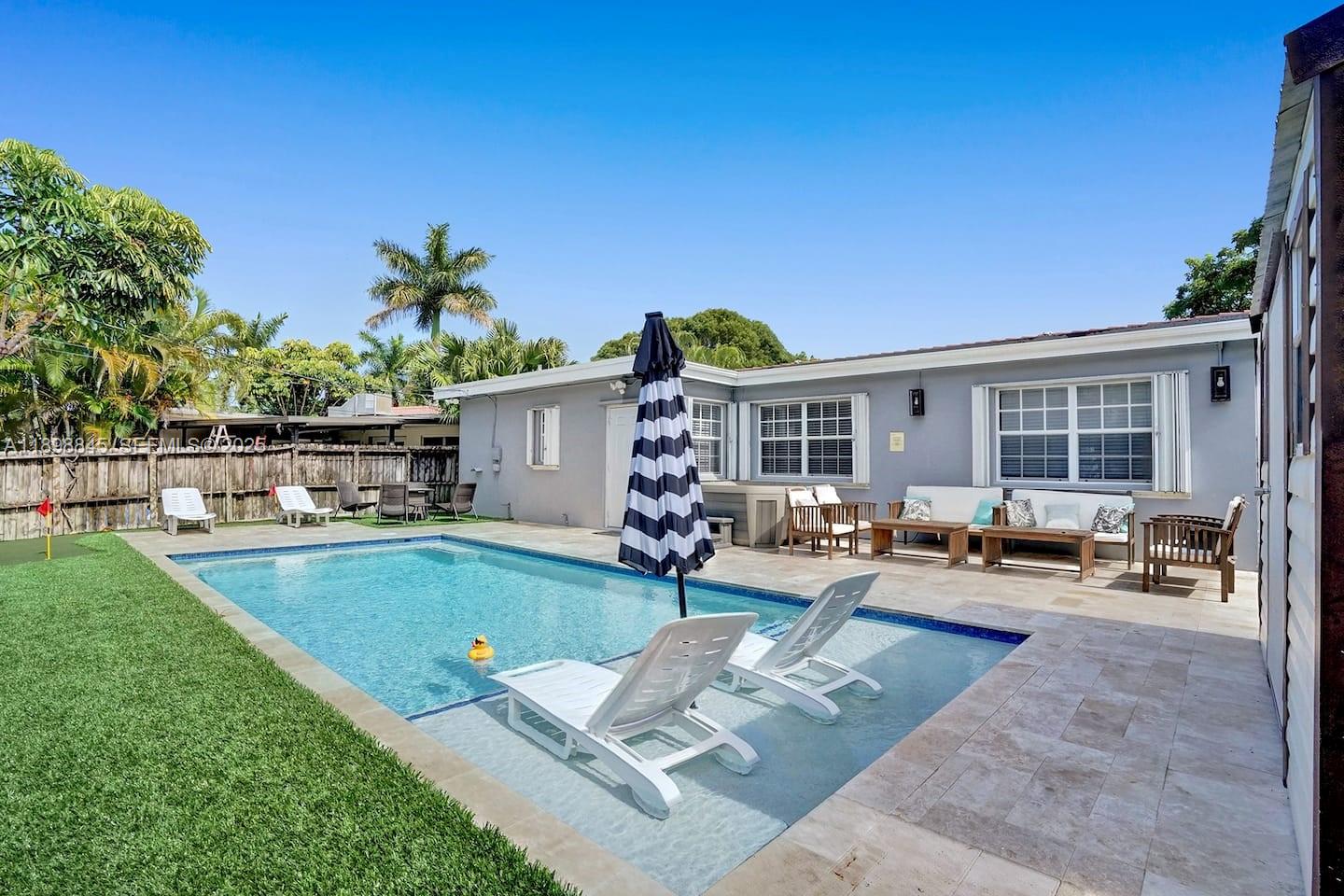 1305 Funston Street Hollywood, FL 33019 - Photo 63 of 93